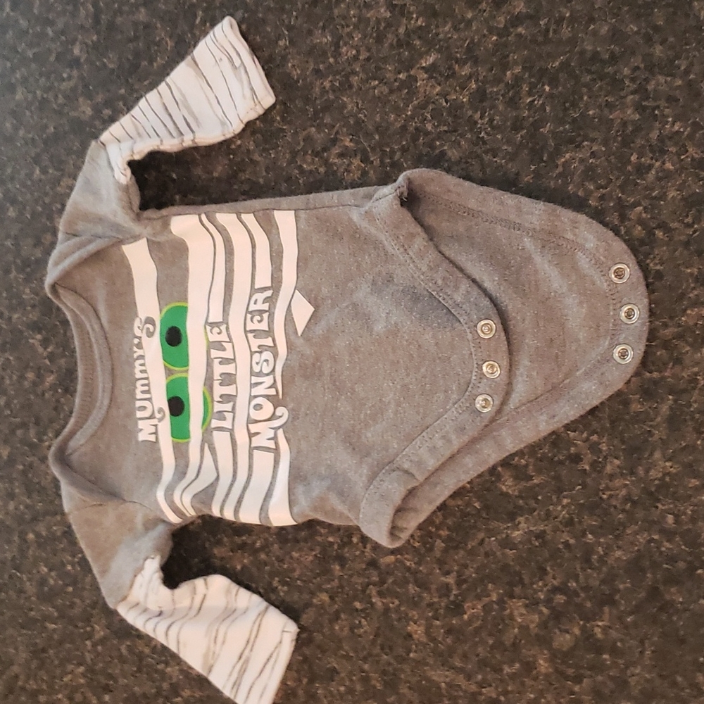 Newborn long sleeved onesie